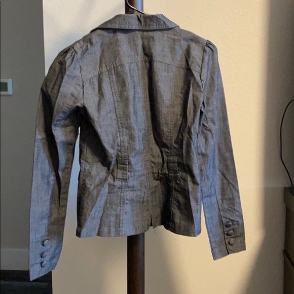 Blazer - Picture 2 of 2